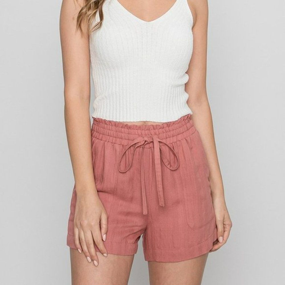 ❥ High Waisted Shorts in Rose
